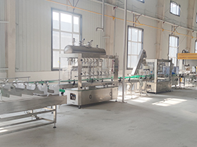 天津洗衣液灌装机厂家实地生产案例